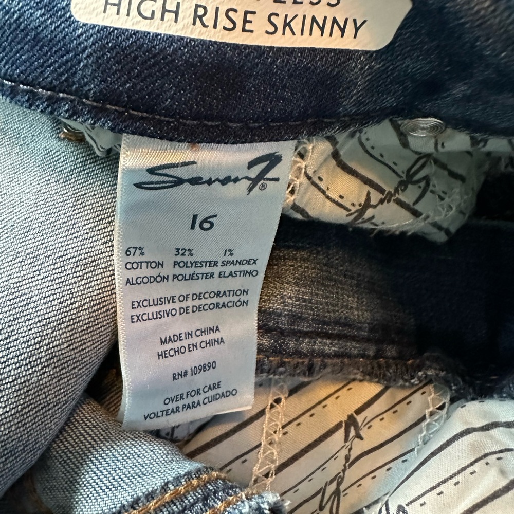 Seven 7 Jeans - Picture 3 of 5